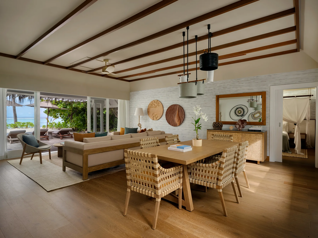 Three Bedroom Beach Villa Suite with Pool · Three bedrooms · beach suite